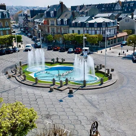 Fontaines De Morny * Deauville